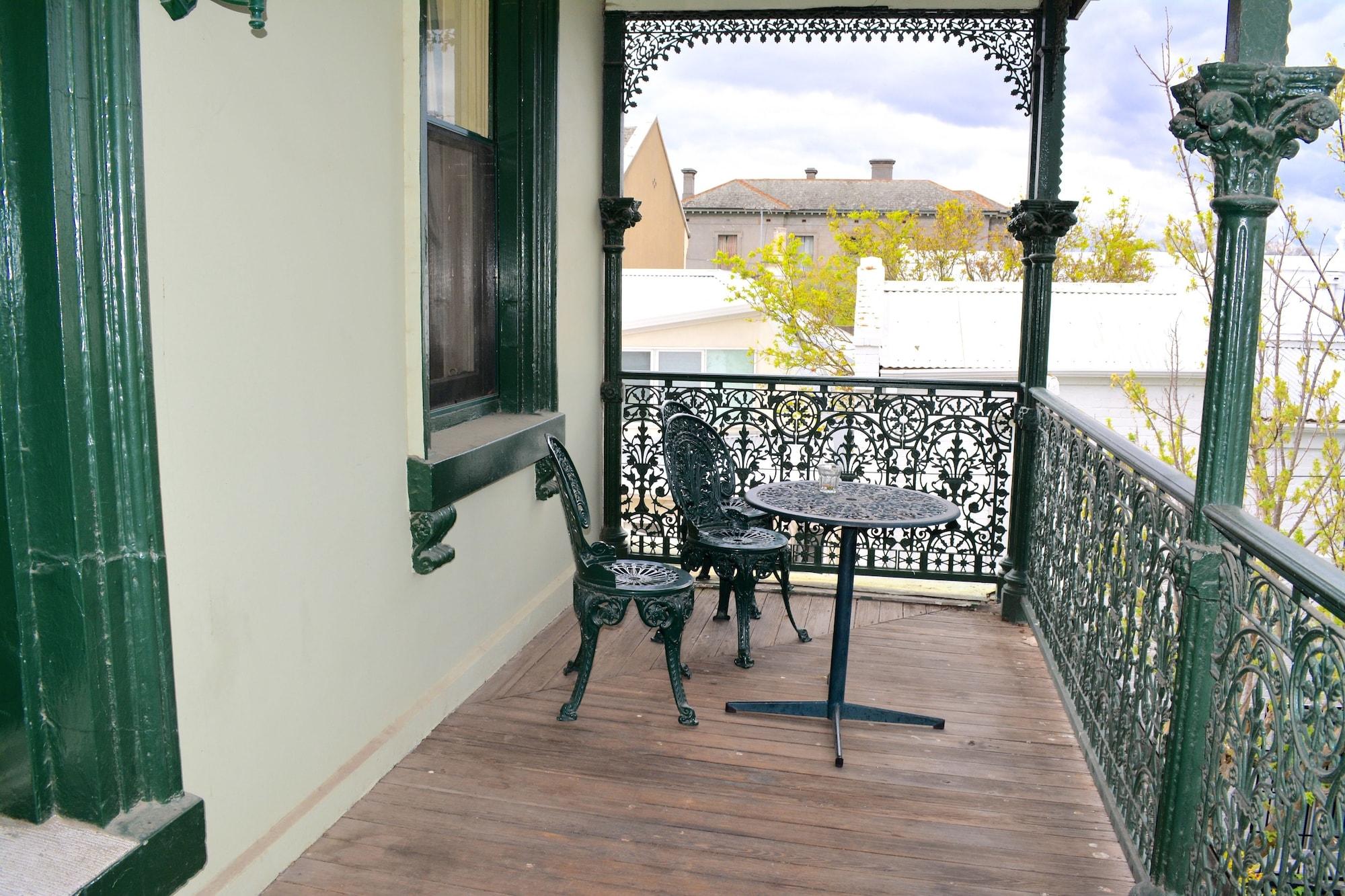 Magnolia Court Boutique Hotel Melbourne Exterior photo